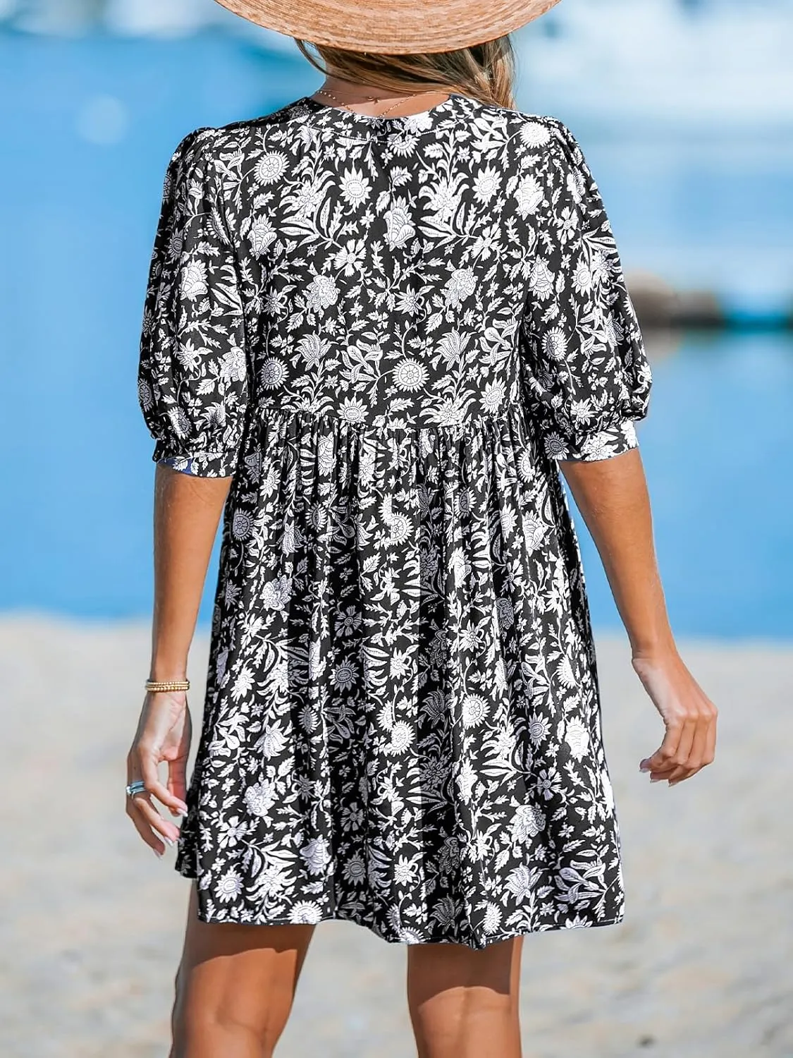 CUPSHE Women Floral Mini Summer Dress Ditsy V Neck Tie Puff Half Sleeve High Waist Smocked A Line Casual Beach Dresses