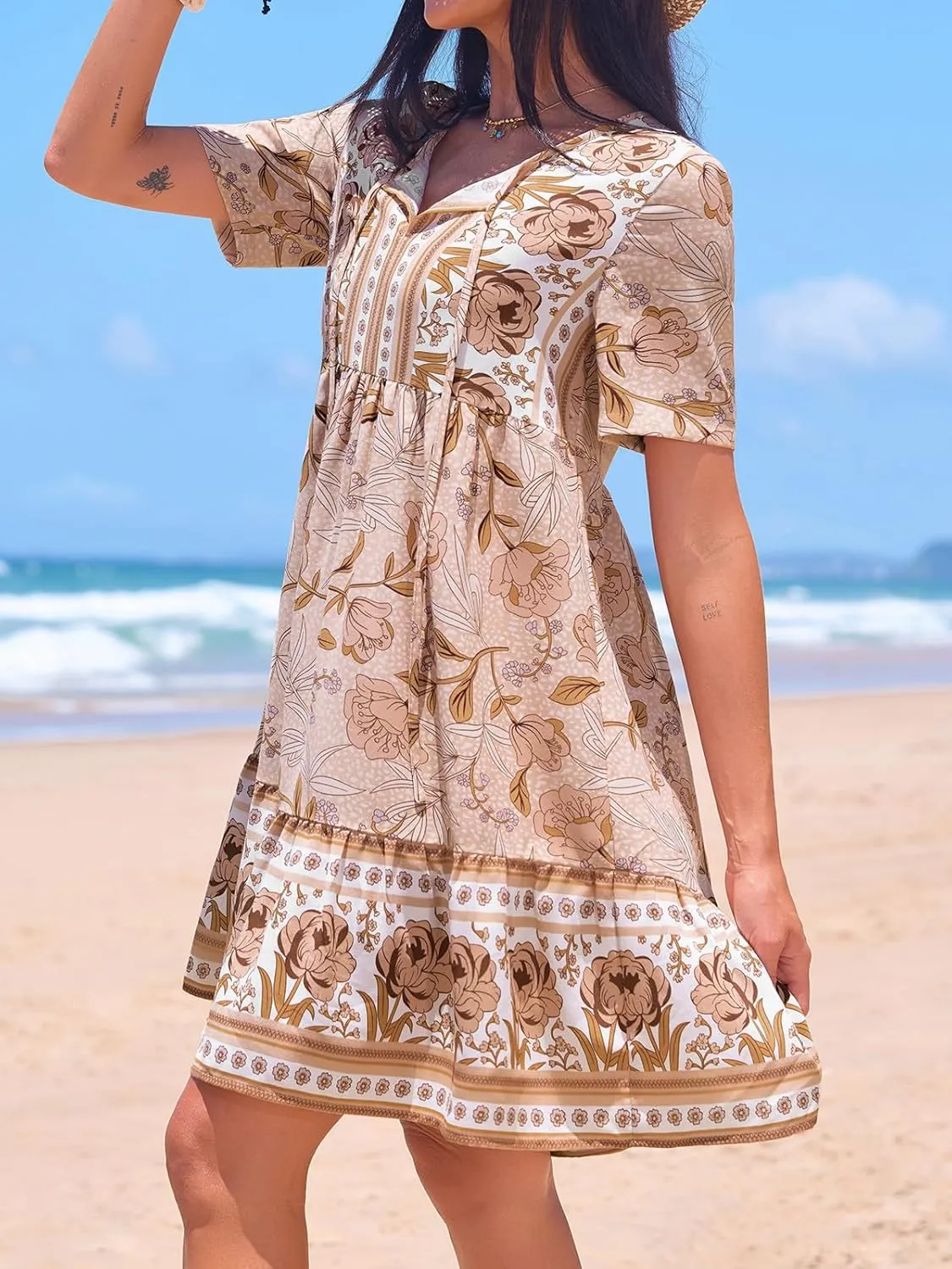 CUPSHE Women Floral Mini Summer Dress Ditsy V Neck Tie Puff Half Sleeve High Waist Smocked A Line Casual Beach Dresses