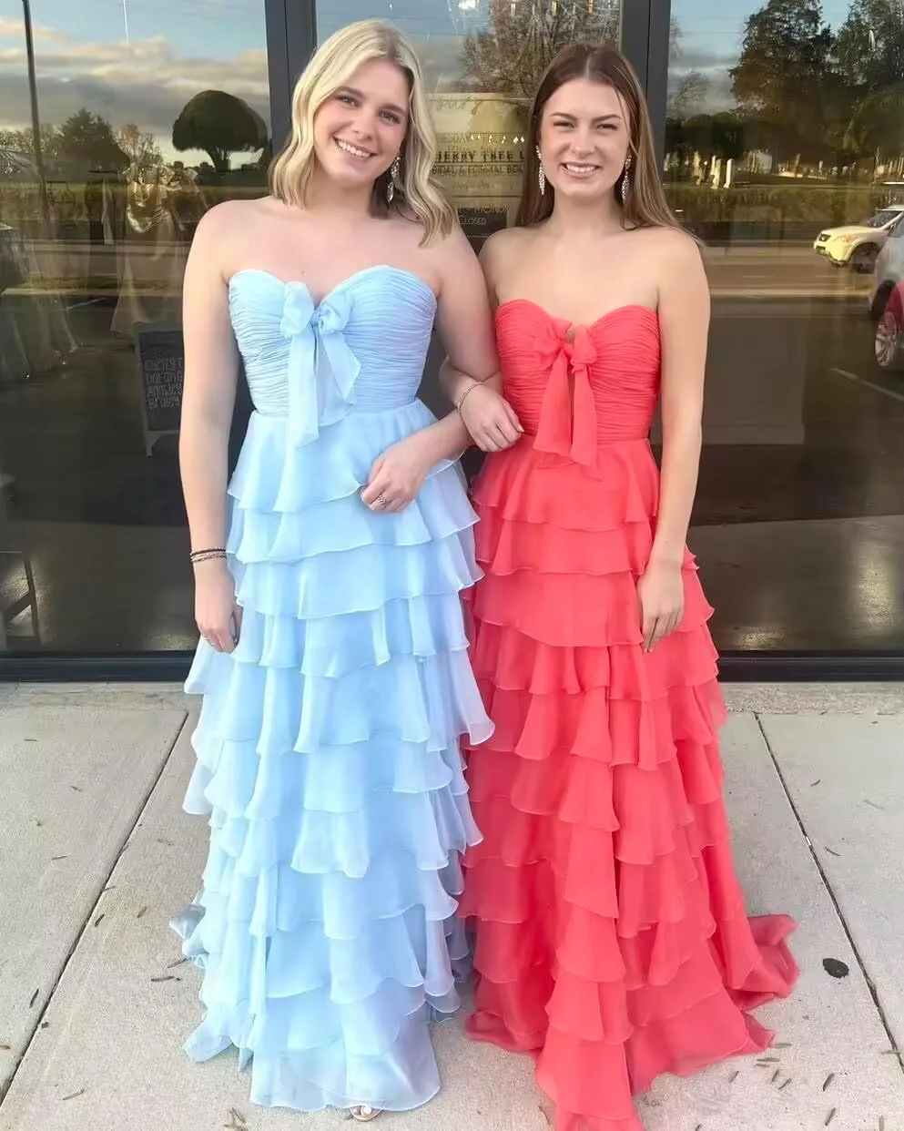 JNXIANGW Tiered Strapless Prom Dresses with Bow Chiffon Long Formal Evening Party Gown for Women Ruffle Corset Ball Gown