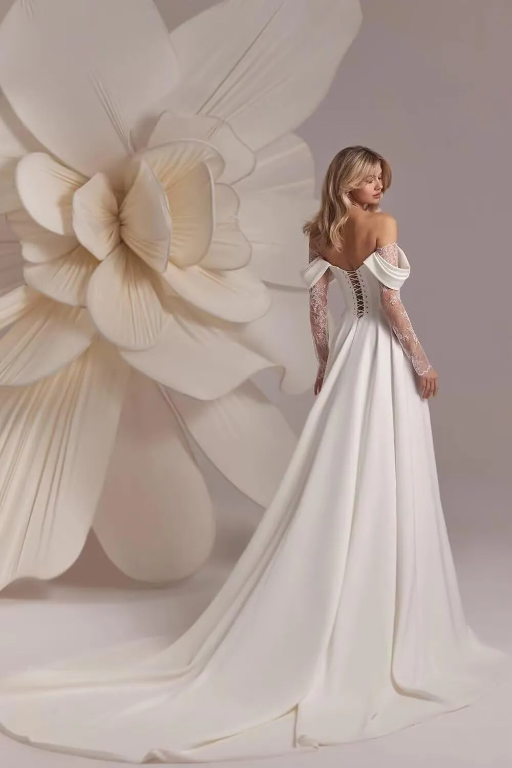 Lace Wedding Dresses for Bride Simple Spaghetti Straps Chiffon Bridal Ball Gowns with Slit