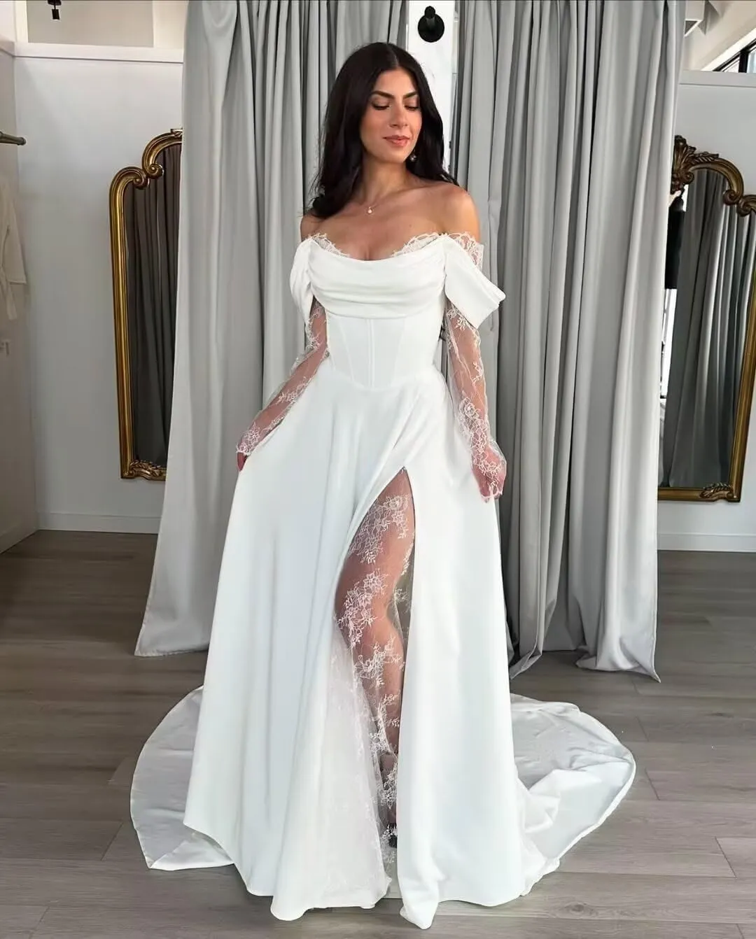 Lace Wedding Dresses for Bride Simple Spaghetti Straps Chiffon Bridal Ball Gowns with Slit