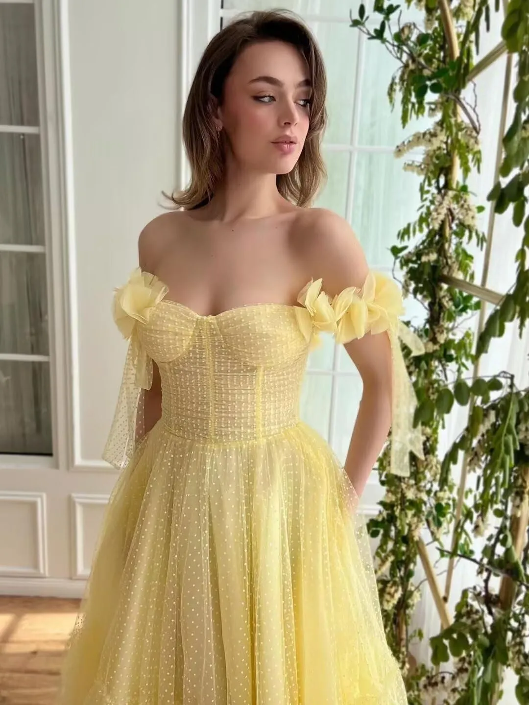 Off Shoulder Tulle Prom Dresses for Women A Line Tea Length Formal Evening Party Gowns for Teens with 3D Flowers