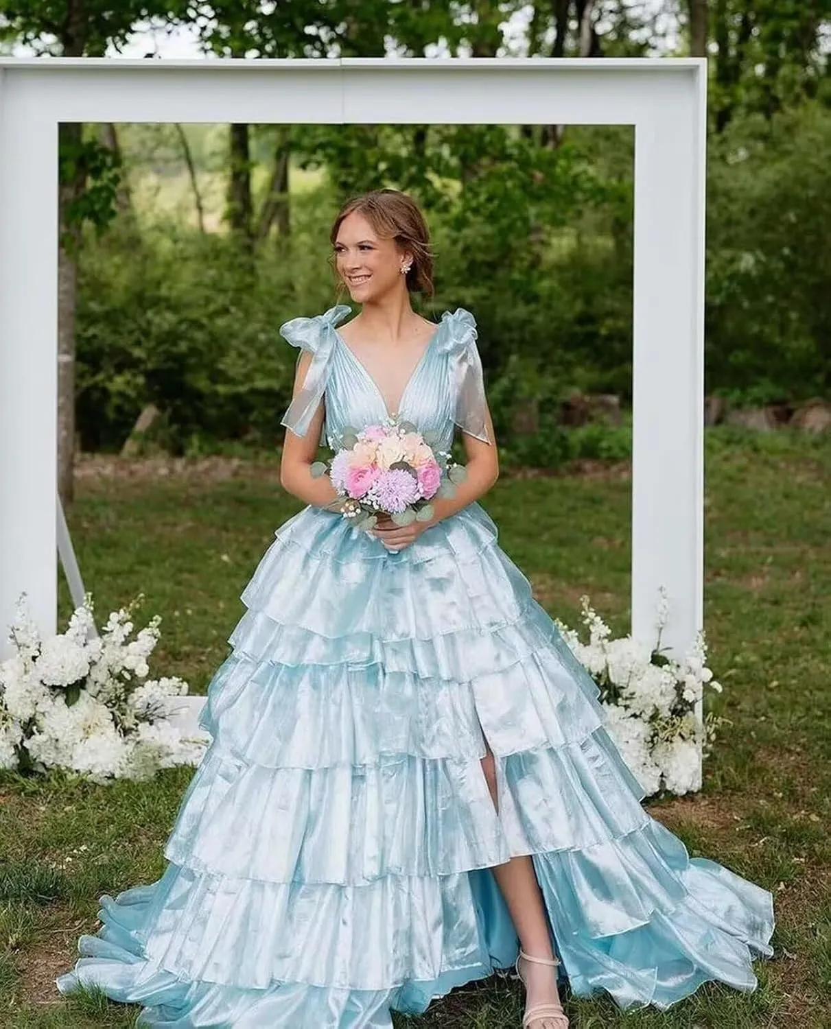 TORYEMY Tiered Tulle Prom Dress Long Ball Gown Deep V Neck Formal Evening Dresses with Slit Ruched for Women