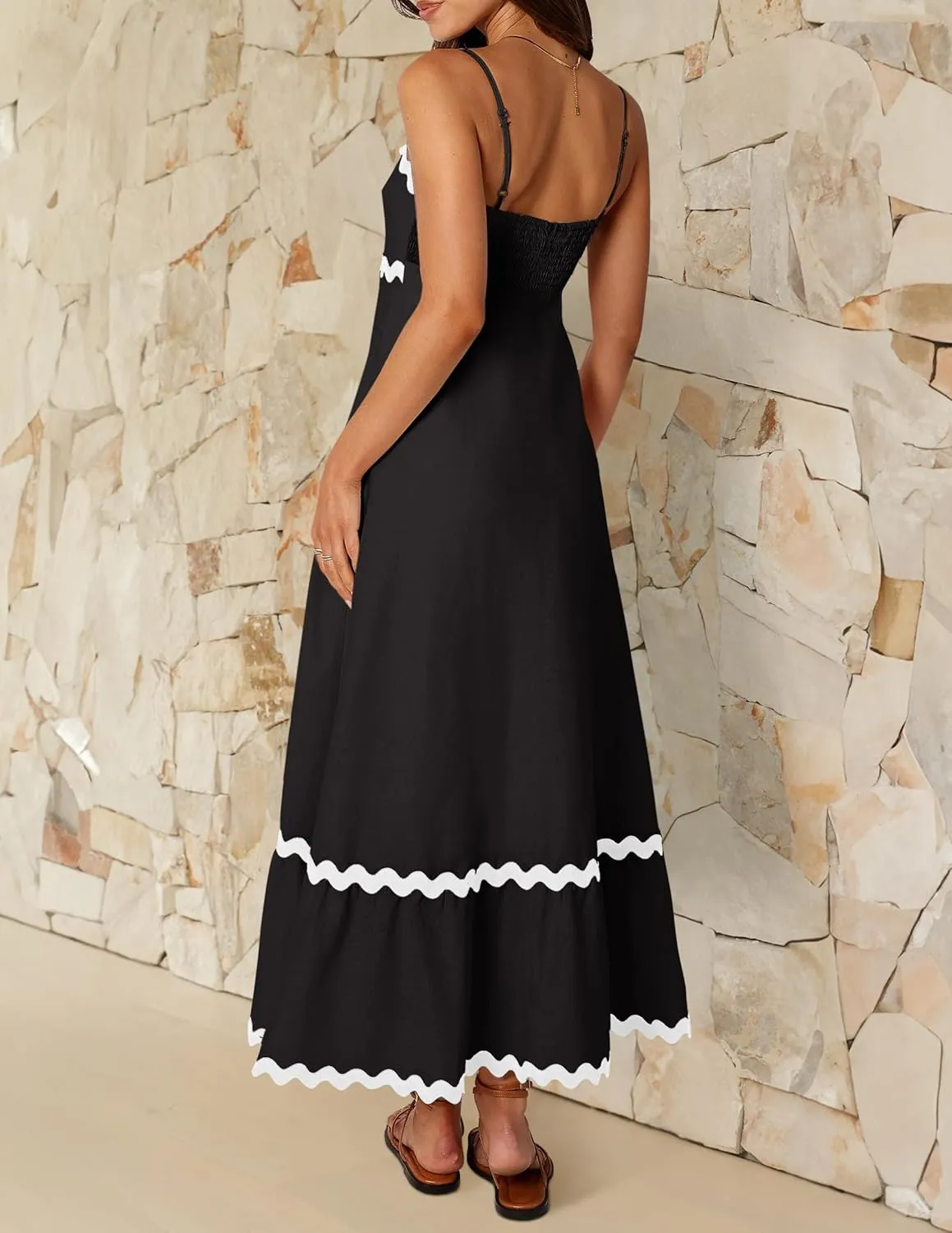 Women's 2024 Summer Spaghetti Straps Sleeveless Backless Sundress Flowy Smocked Lace Swing A Line Midi Dress
