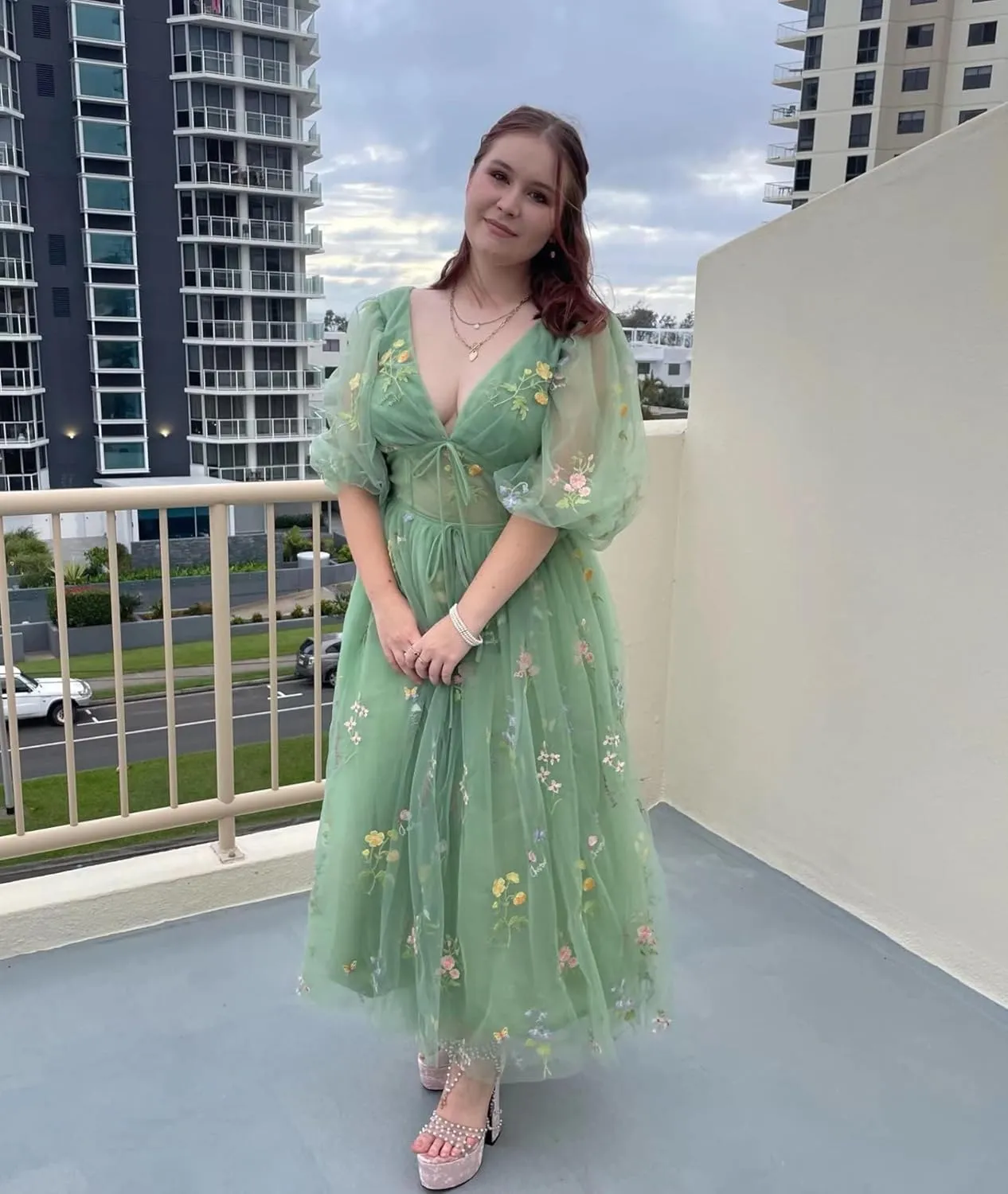 Women's Puffy Sleeve Prom Dresses Fair Flower Embroidery Tulle Green Formal Evening Party Gowns