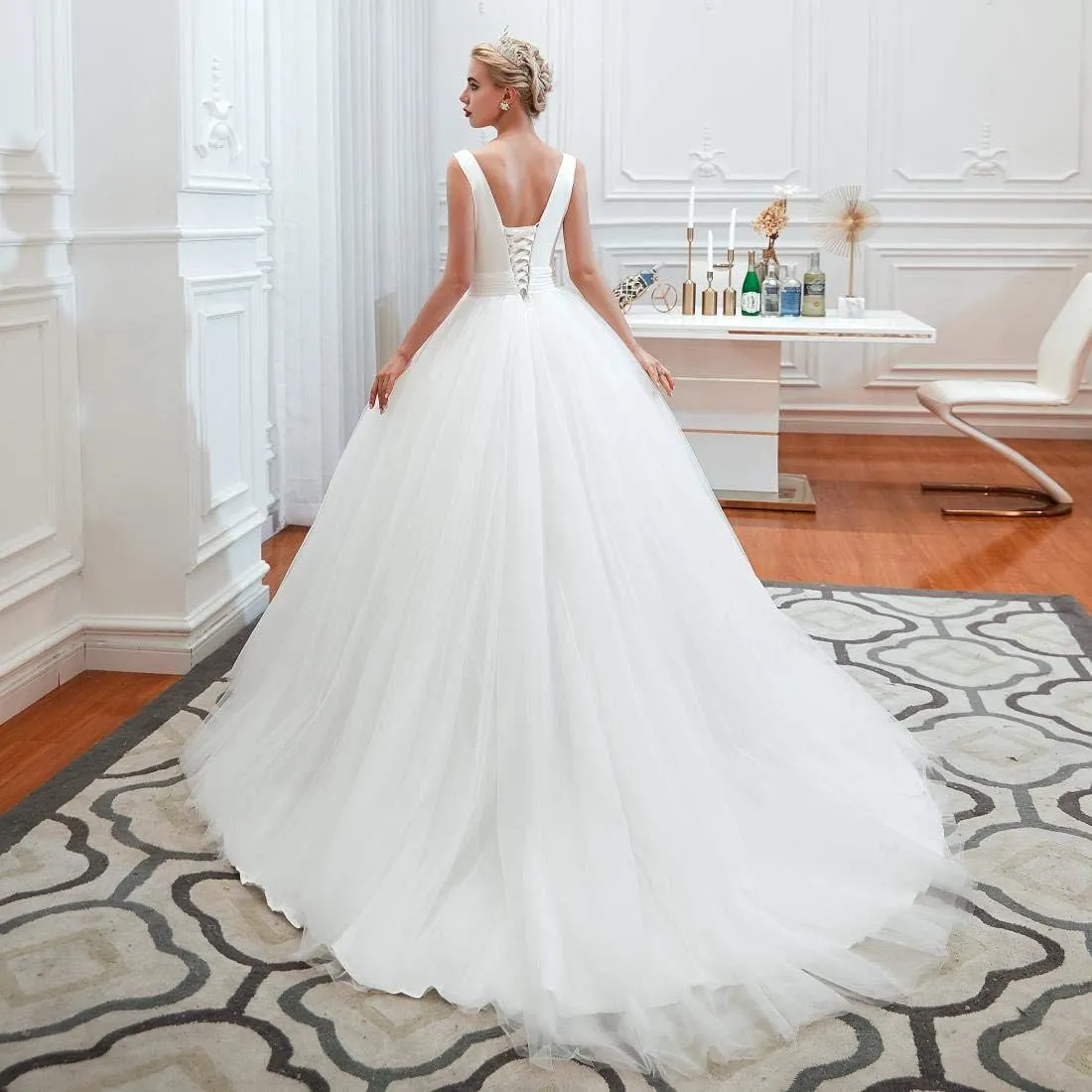 Women's Simple V Neck Sleeveless Satin Tulle Backless Bride Ball Gown Evening Wedding Dress White