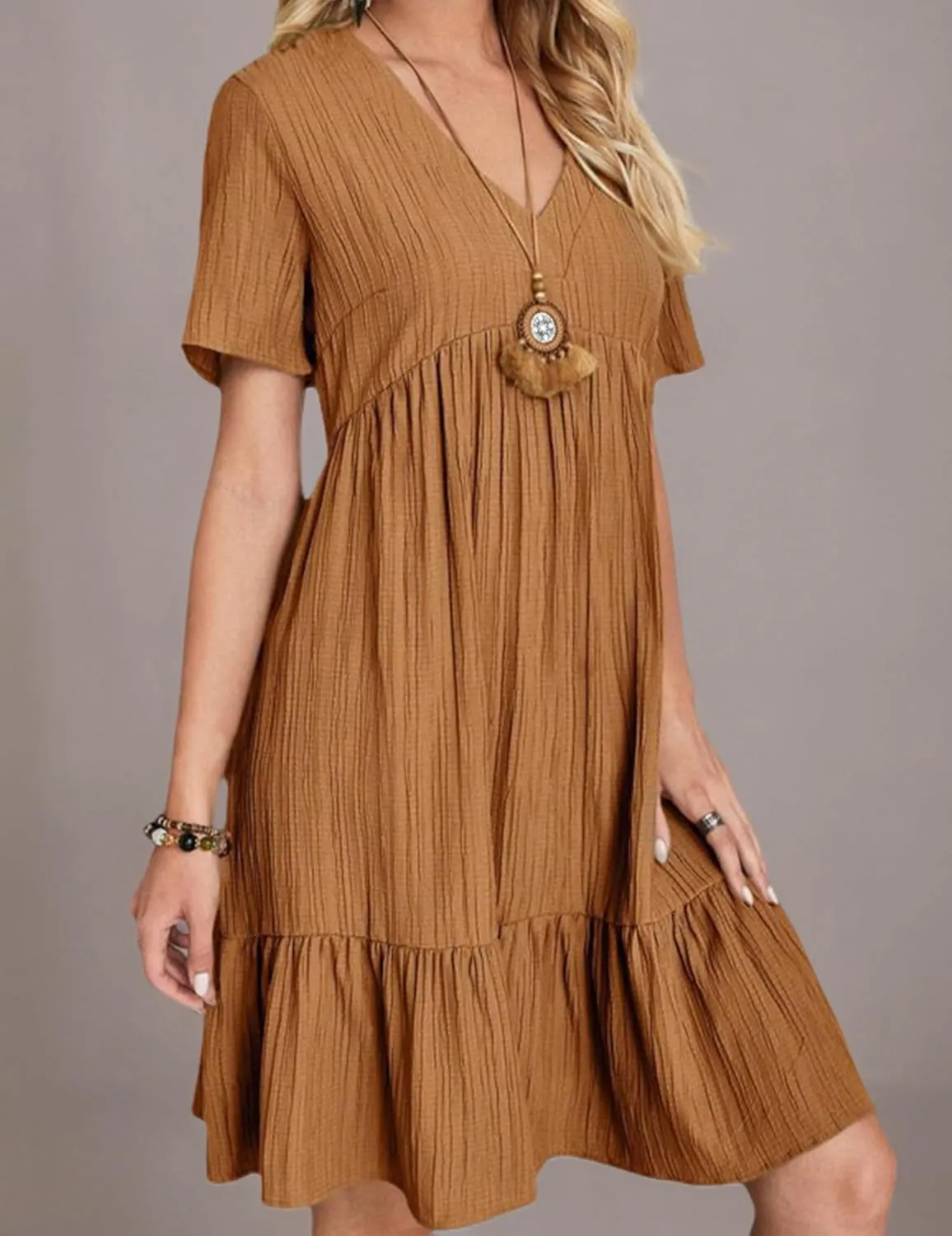 Women's Summer Dresses Casual Midi Swing Short Sleeve V Neck Tiered A Line Flowy Beach Dress Sundress 2024