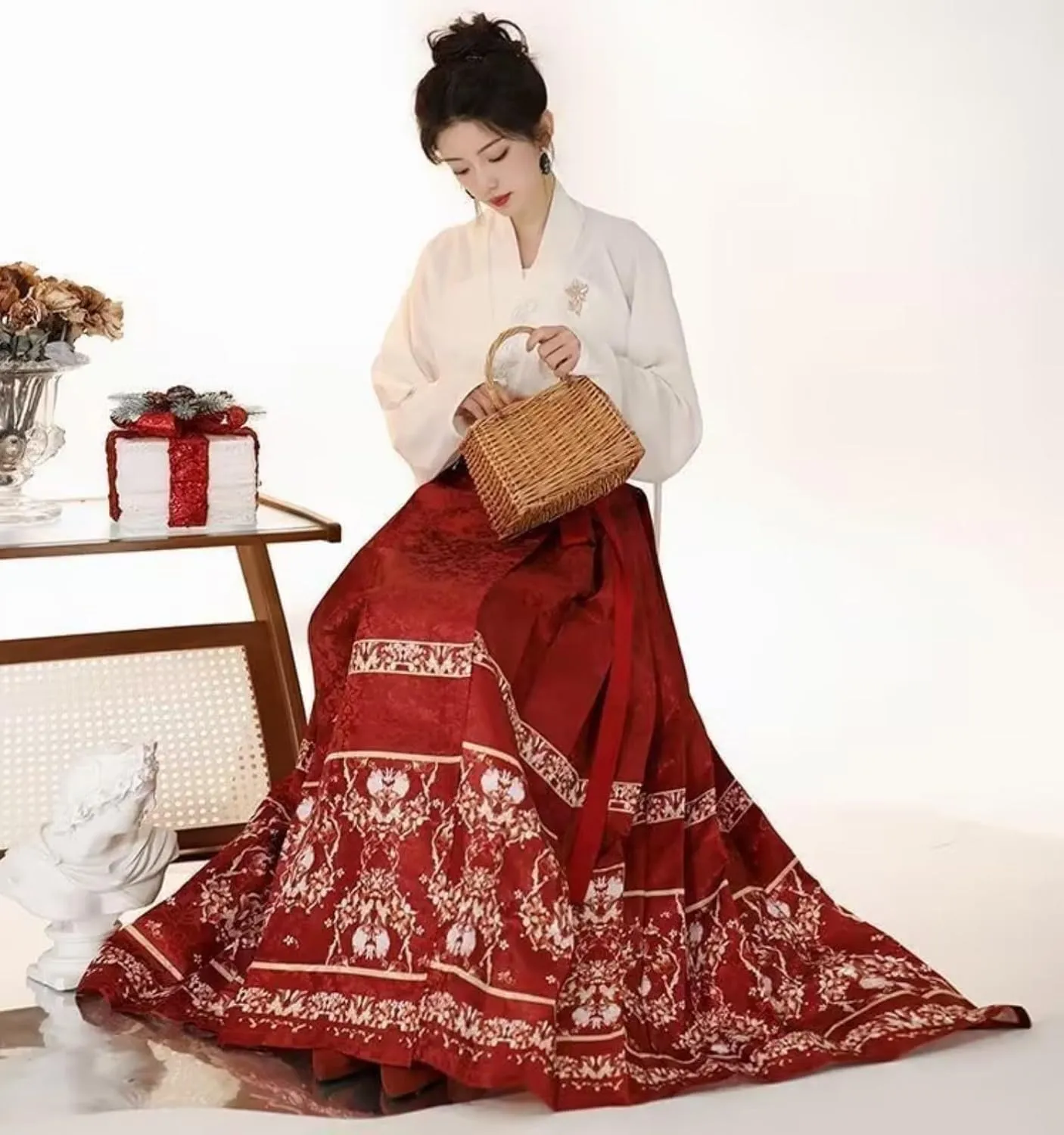 Women's Traditional Chinese Hanfu Dress, 2-Piece Chinese-Style Ancient Cosplay Costume, M/XL